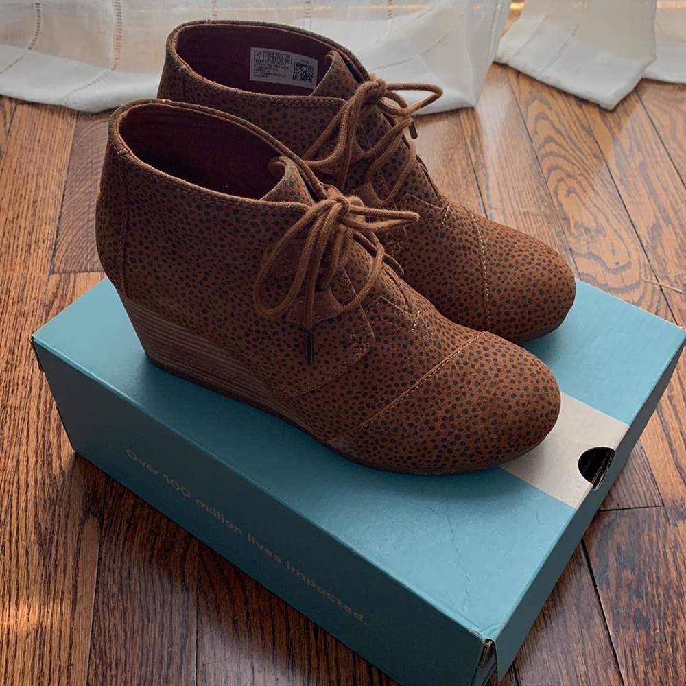 Toms Booties